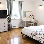 Lovely In Casa de Férias