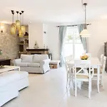 Lovely In