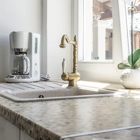Σπίτι διακοπών Cozy In With Kitchen